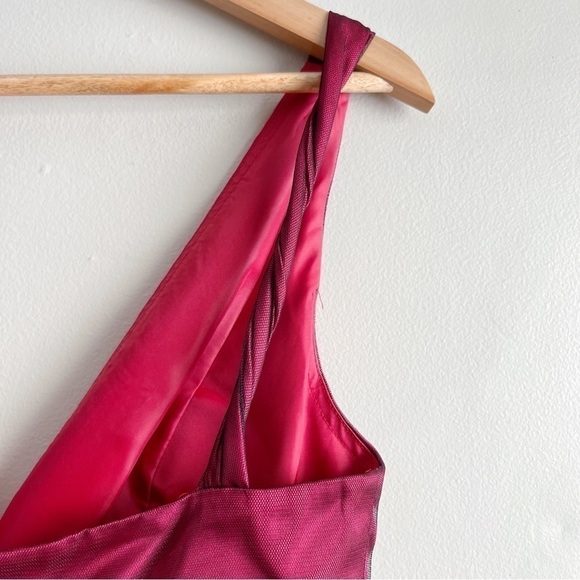 Morgan & Co Junior Fit & Flare Satin Prom Dress in Red Black, Size 7/8 (Medium) - Picture 11 of 12